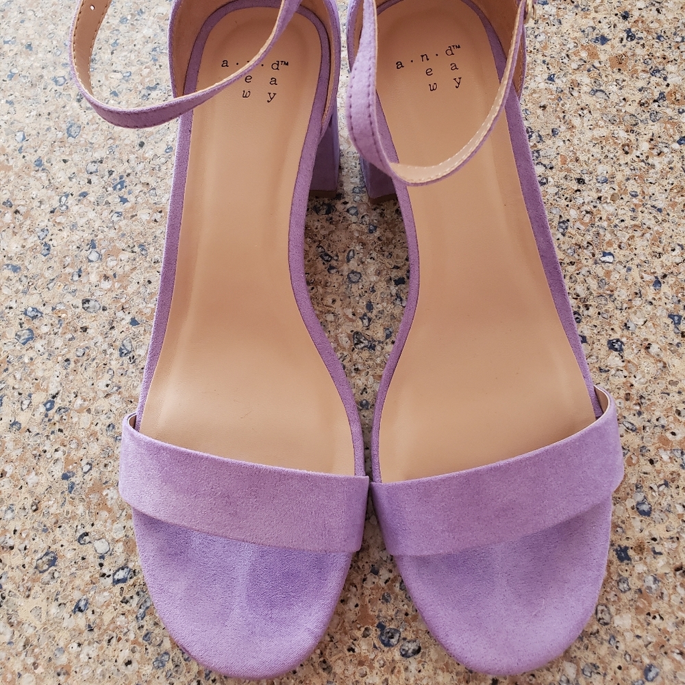 Liliac sandal heels